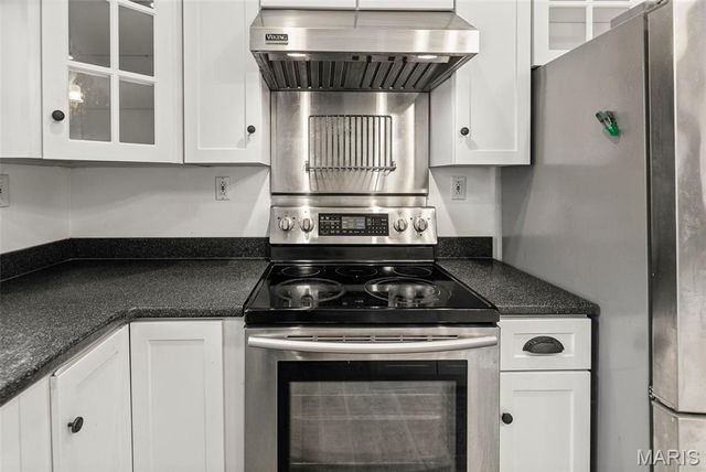 2304 N 1st Street, Fayetteville, IL 62258