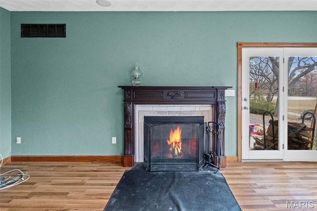 2304 N 1st Street, Fayetteville, IL 62258