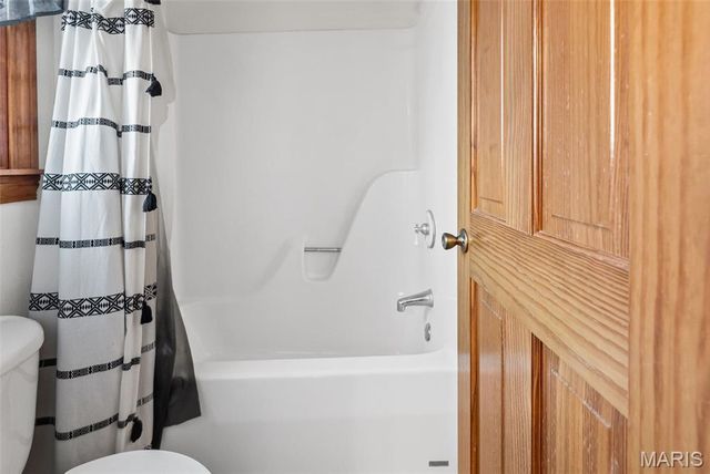 2304 N 1st Street, Fayetteville, IL 62258