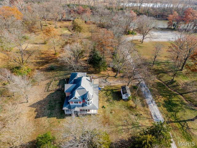 2304 N 1st Street, Fayetteville, IL 62258