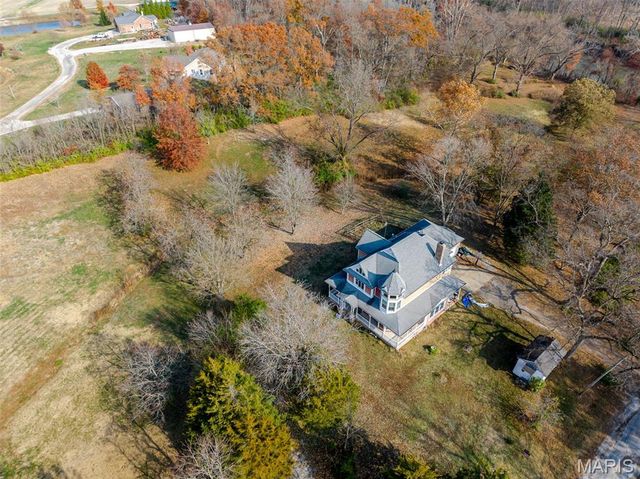 2304 N 1st Street, Fayetteville, IL 62258