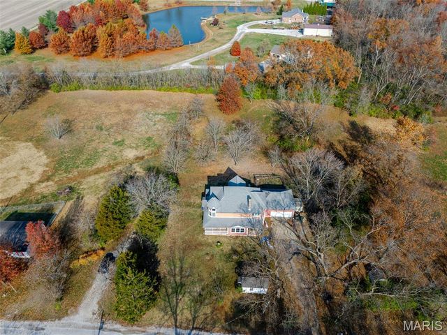 2304 N 1st Street, Fayetteville, IL 62258