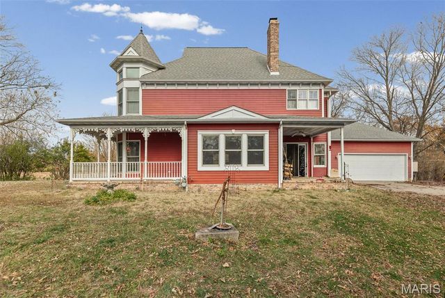 2304 N 1st Street, Fayetteville, IL 62258