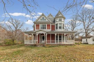 2304 N 1st Street, Fayetteville, IL 62258