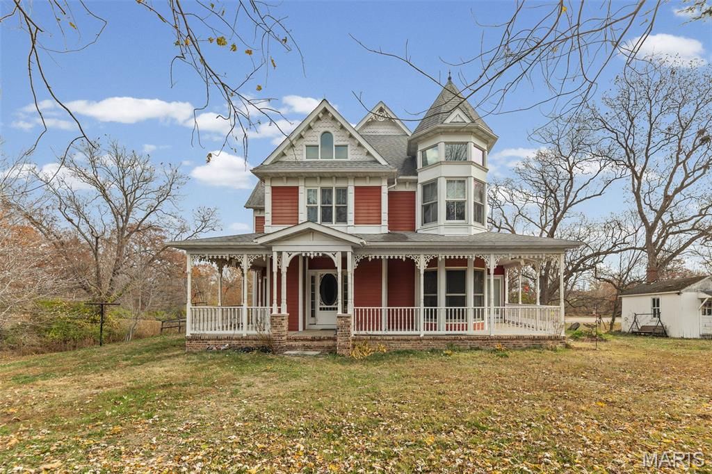 2304 N 1st Street, Fayetteville, IL 62258