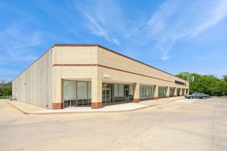 8803 University Avenue, Clive, IA 50325