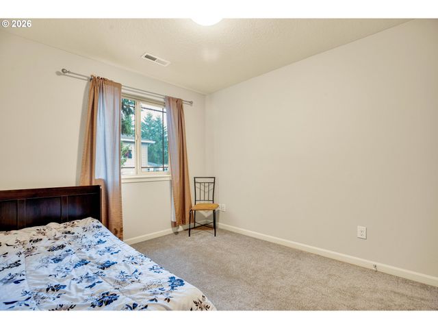 5905 Ne 56TH Cir, Vancouver, WA 98661