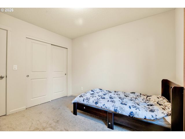 5905 Ne 56TH Cir, Vancouver, WA 98661