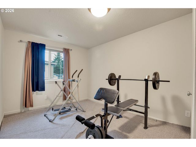 5905 Ne 56TH Cir, Vancouver, WA 98661