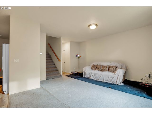 5905 Ne 56TH Cir, Vancouver, WA 98661