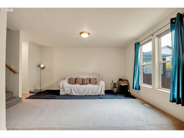 5905 Ne 56TH Cir, Vancouver, WA 98661