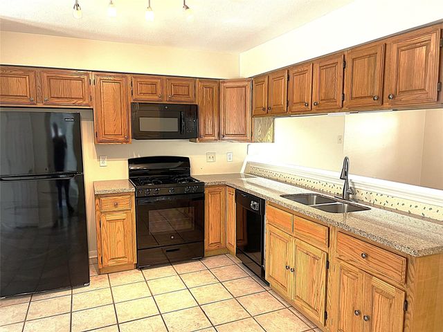 3307 Golden Willow Drive, Houston, TX 77339