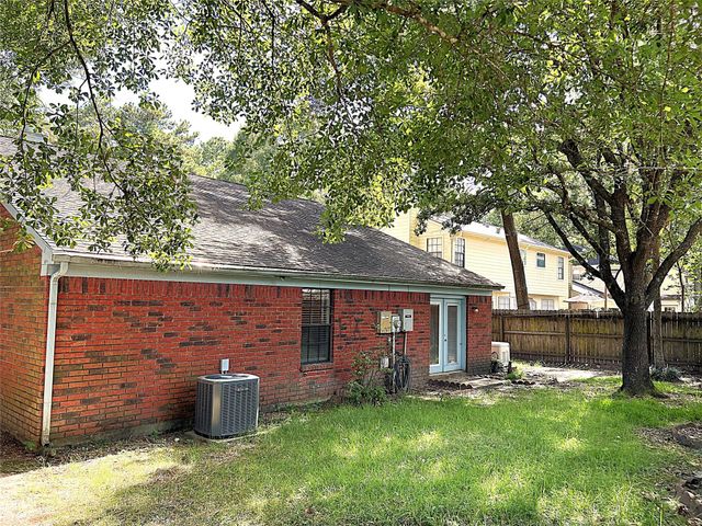 3307 Golden Willow Drive, Houston, TX 77339