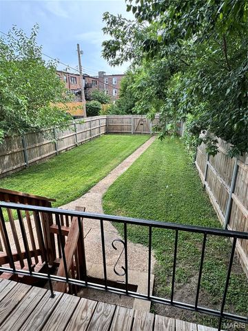 4116 Taft Avenue, St Louis, MO 63116