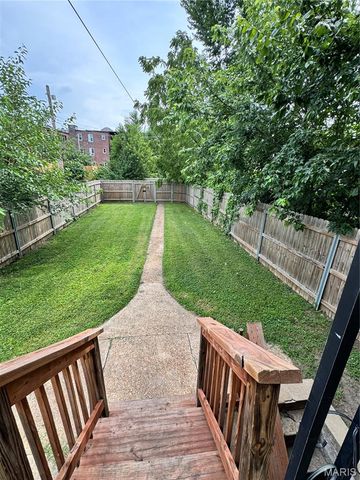 4116 Taft Avenue, St Louis, MO 63116