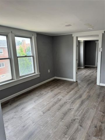 4116 Taft Avenue, St Louis, MO 63116