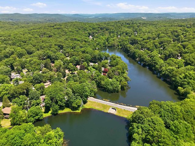 9 JUNIPER TRAIL, Kinnelon Borough, NJ 07405