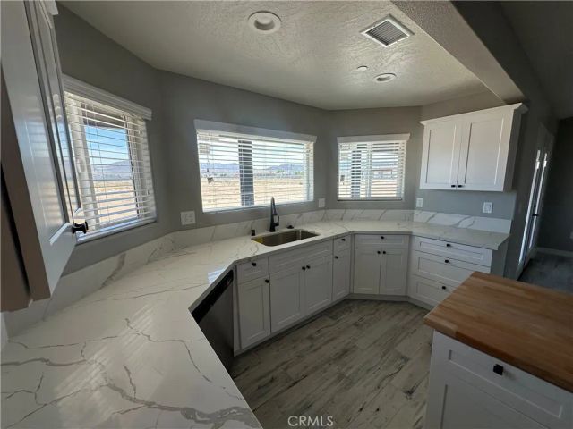 15009 Temecula Road, Apple Valley, CA 92307