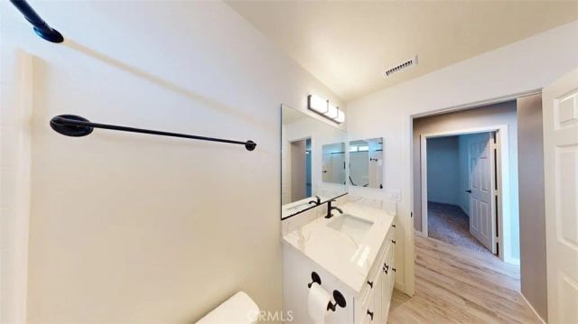 15009 Temecula Road, Apple Valley, CA 92307