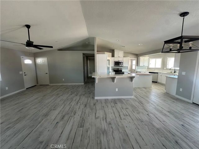 15009 Temecula Road, Apple Valley, CA 92307