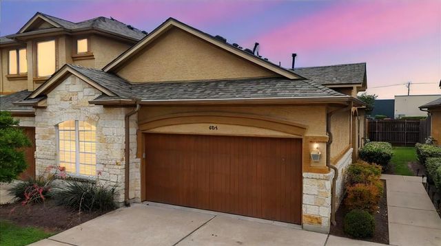 2210 Onion Creek PKWY 604, Austin, TX 78747