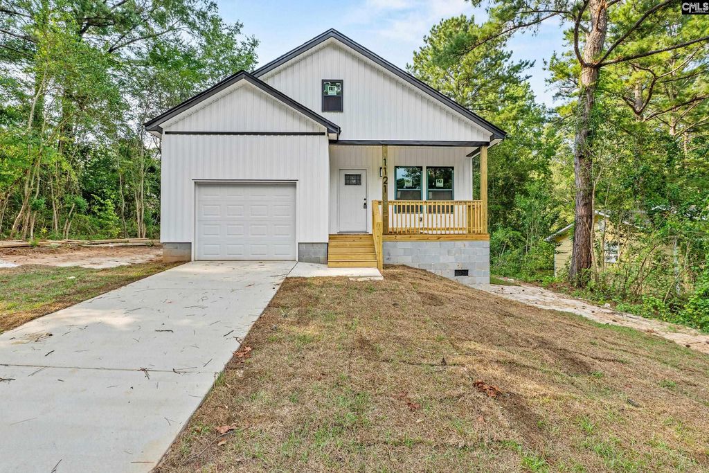 212 Lincolnshire Boulevard, Columbia, SC 29203