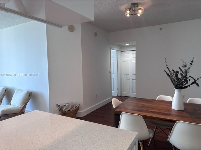 275 NE 18th Street 1810, Miami, FL 33132