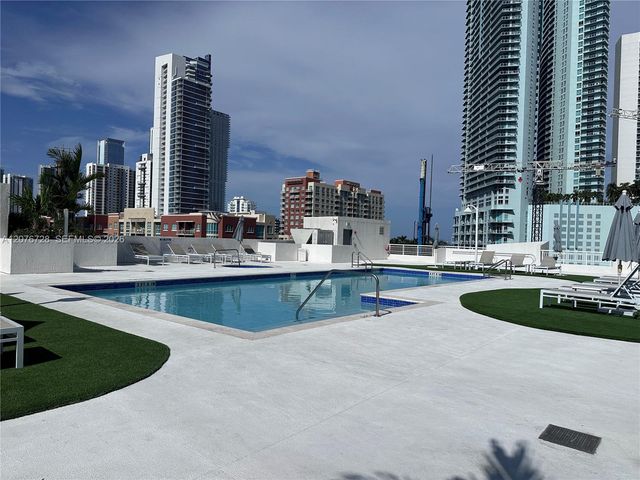 275 NE 18th Street 1810, Miami, FL 33132