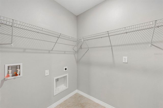 1229 RED HILL ROAD, Davenport, FL 33837