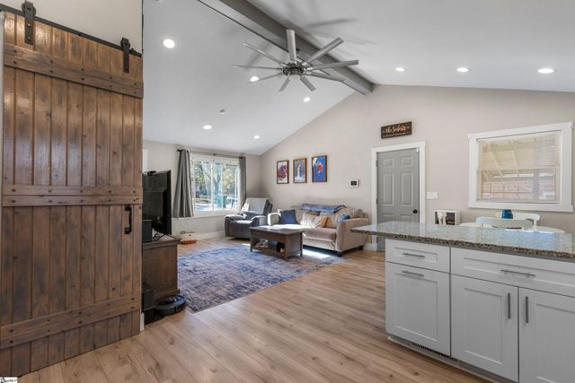 322 Sequoia Drive, Spartanburg, SC 29302