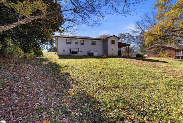 322 Sequoia Drive, Spartanburg, SC 29302