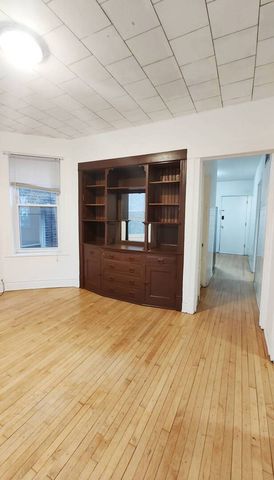 3137 W 42nd Street 1, Chicago, IL 60632