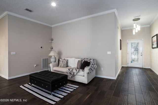 319 NORTHSIDE Drive S, Jacksonville, FL 32218