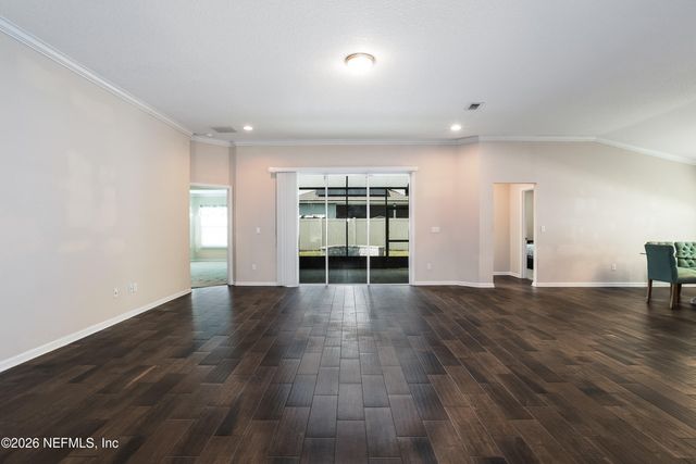 319 NORTHSIDE Drive S, Jacksonville, FL 32218