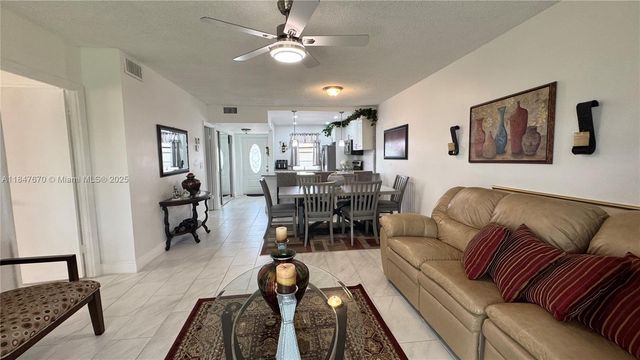 7200 NW 5th Ct 208, Margate, FL 33063