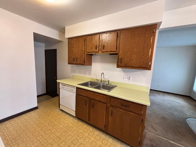 3402 Scots Pine Way, Portage, MI 49024