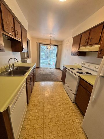 3402 Scots Pine Way, Portage, MI 49024