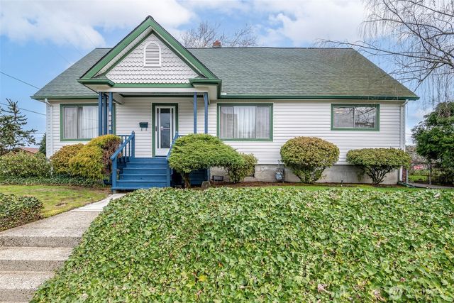 4901 E McKinley Avenue, Tacoma, WA 98404