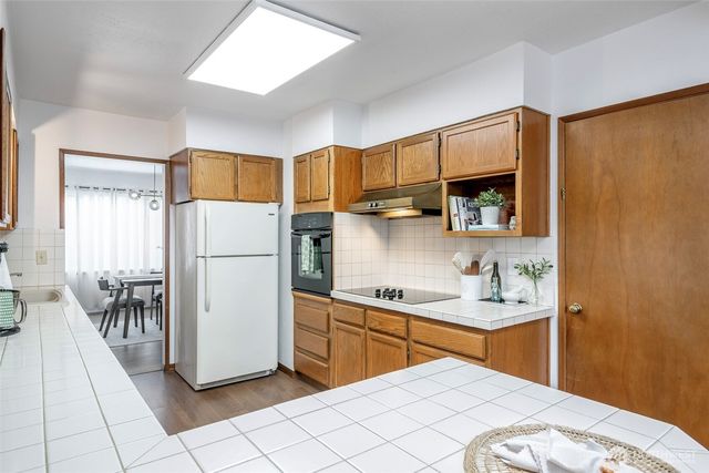 4901 E McKinley Avenue, Tacoma, WA 98404