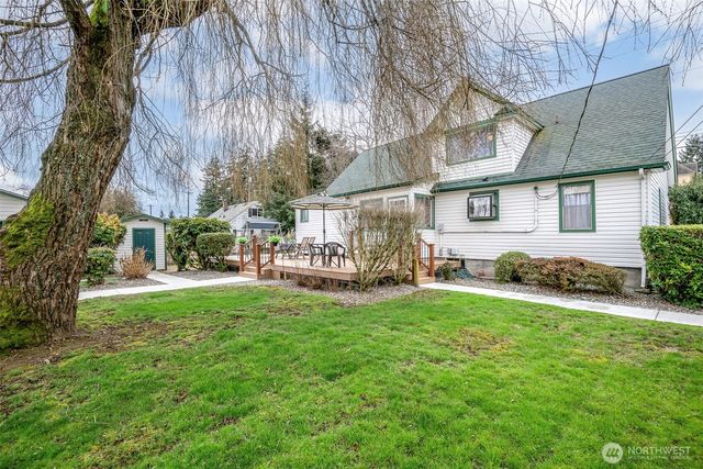 4901 E McKinley Avenue, Tacoma, WA 98404