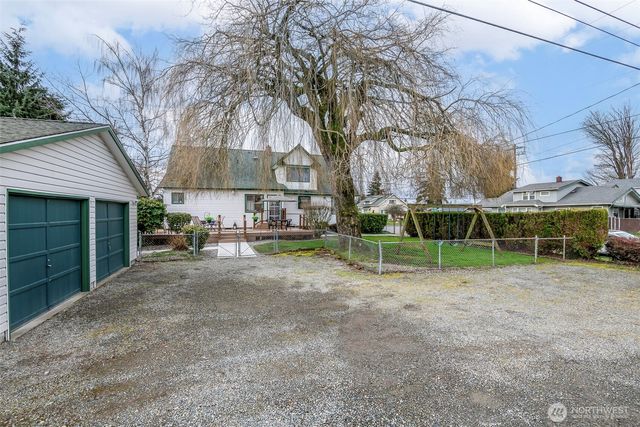 4901 E McKinley Avenue, Tacoma, WA 98404