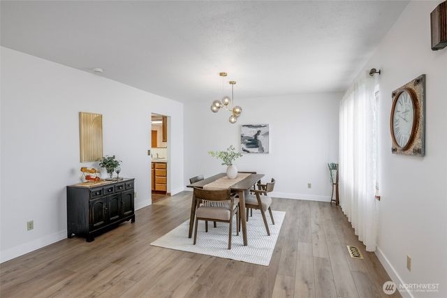 4901 E McKinley Avenue, Tacoma, WA 98404