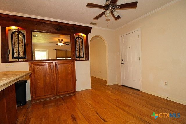 2203 Crescent Drive, Copperas Cove, TX 76522