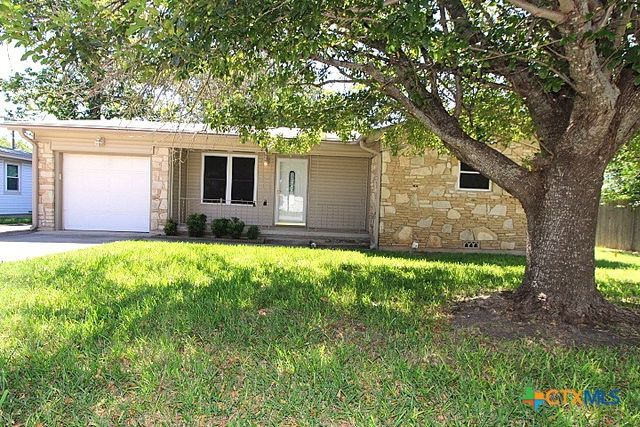 2203 Crescent Drive, Copperas Cove, TX 76522
