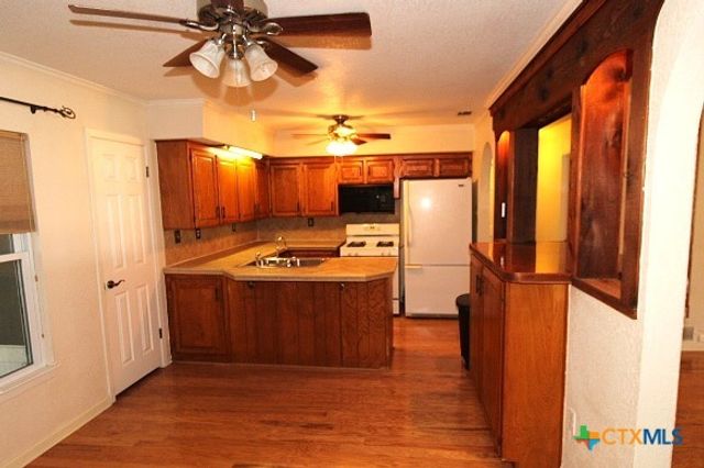 2203 Crescent Drive, Copperas Cove, TX 76522