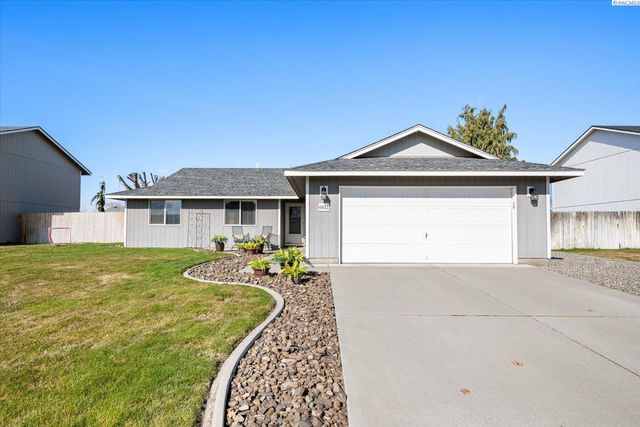 6611 Fenway Dr, Pasco, WA 99301