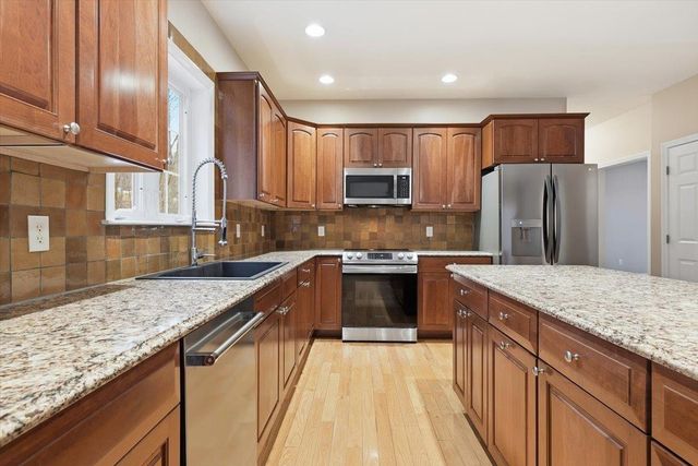 2 Walter Hill Road, Mont Vernon, NH 03057