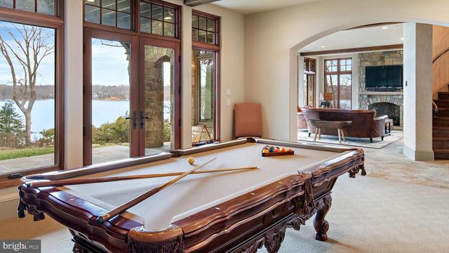 1716 SEVERN FOREST DR, Annapolis, MD 21401