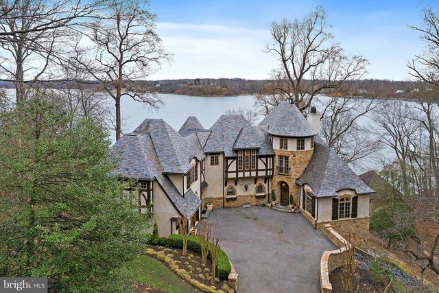 1716 SEVERN FOREST DR, Annapolis, MD 21401