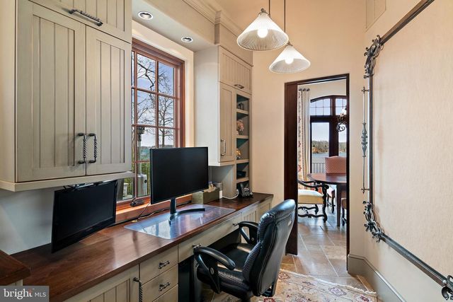 1716 SEVERN FOREST DR, Annapolis, MD 21401